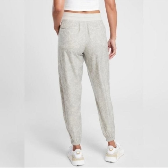 Athleta Venture Printed Pants - Picture 11 of 11